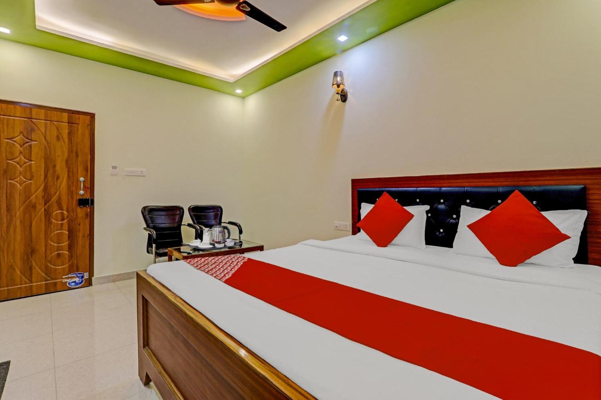Hotel O Chauhan Palace Lucknow Zewnętrze zdjęcie