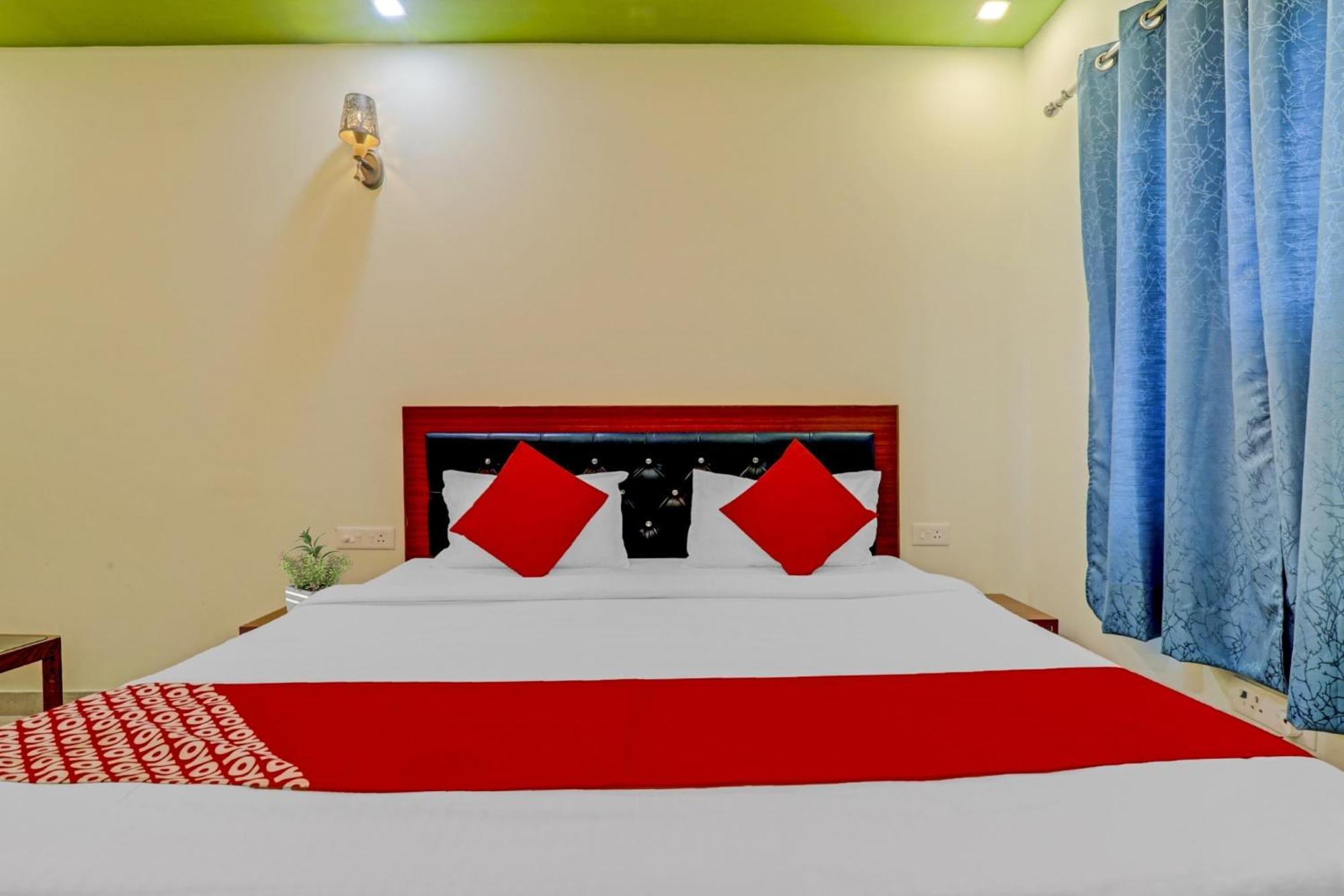 Hotel O Chauhan Palace Lucknow Zewnętrze zdjęcie